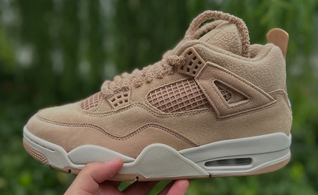 The Women's Air Jordan 4 Retro Cozy Girl Releases Holiday 2025