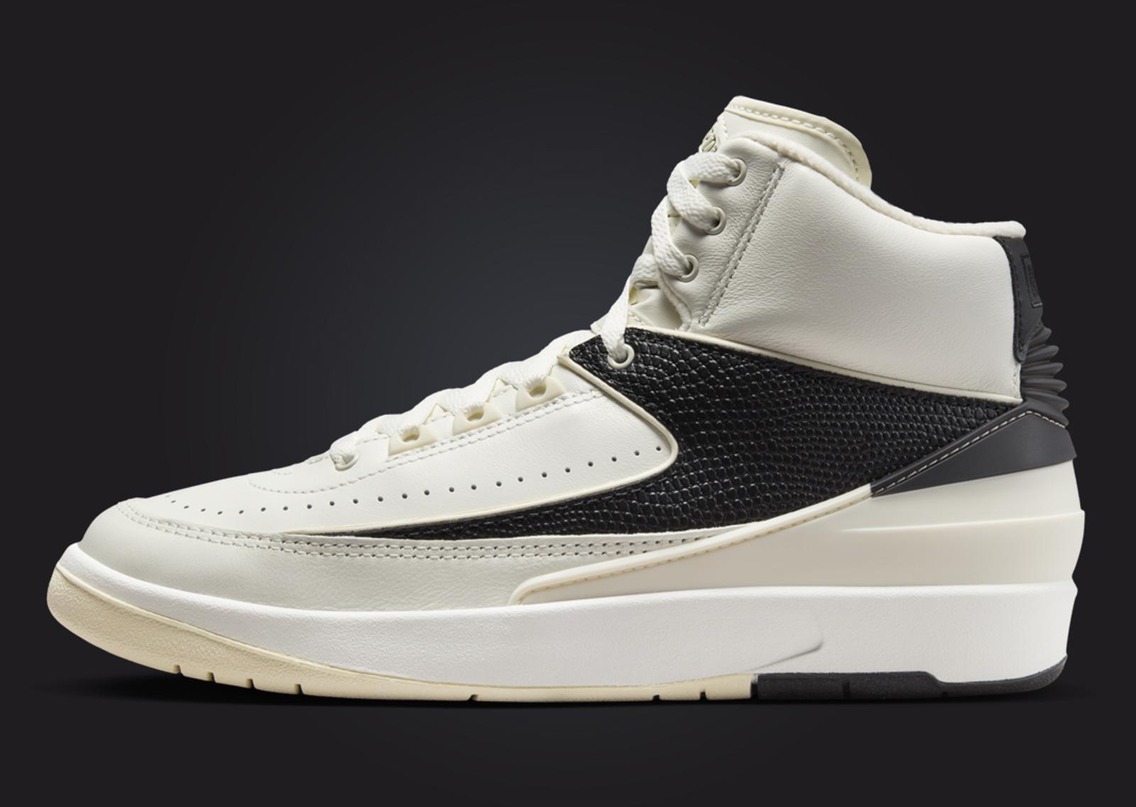 Air Jordan 2 Retro Sail (W) Lateral