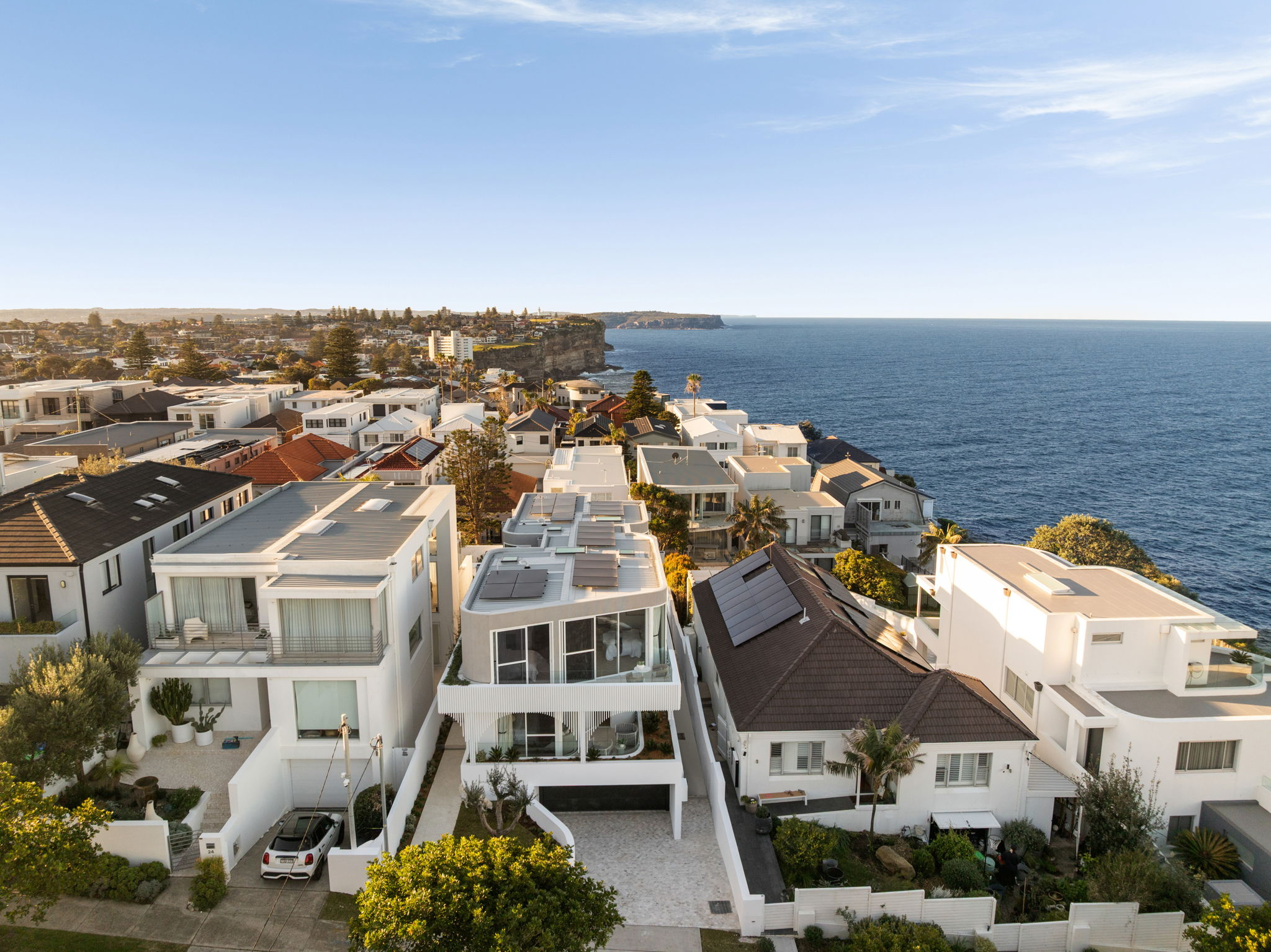 SWELL and its coastal setting in Dover Heights