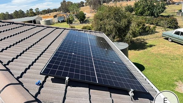 Residential Solar & Battery — Jindera
