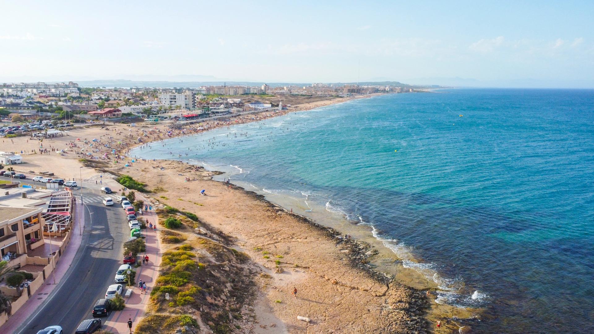 VILLA EN LA MATA