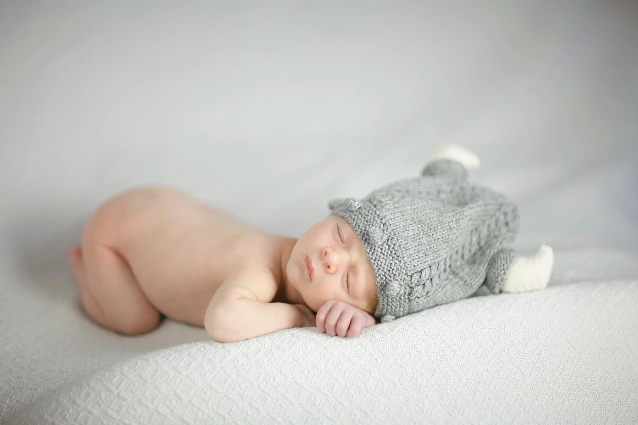 LITTLE ONES & NEWBORN PHOTOGRAPHY image 5