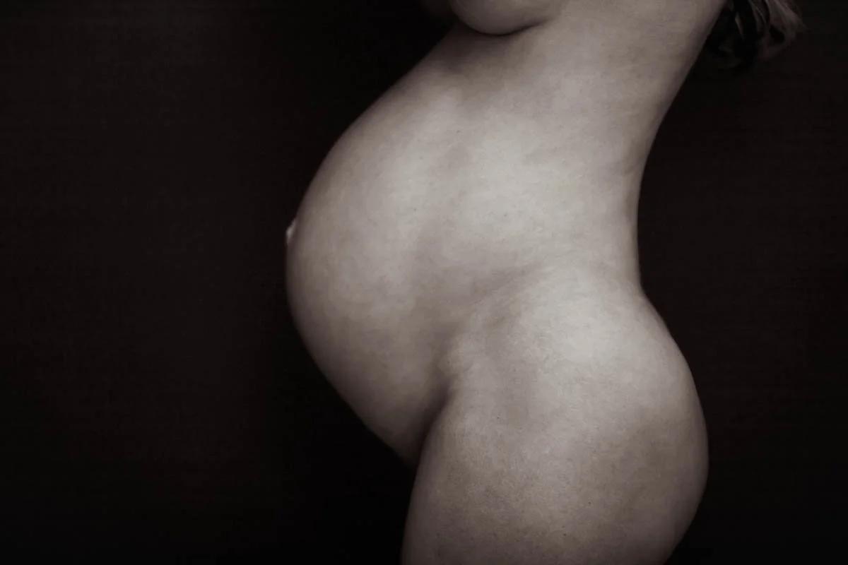 MATERNITY PHOTOGRAPHY image 17
