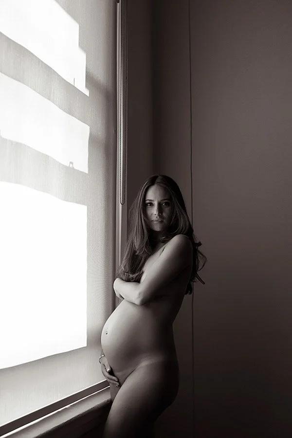 MATERNITY PHOTOGRAPHY image 21