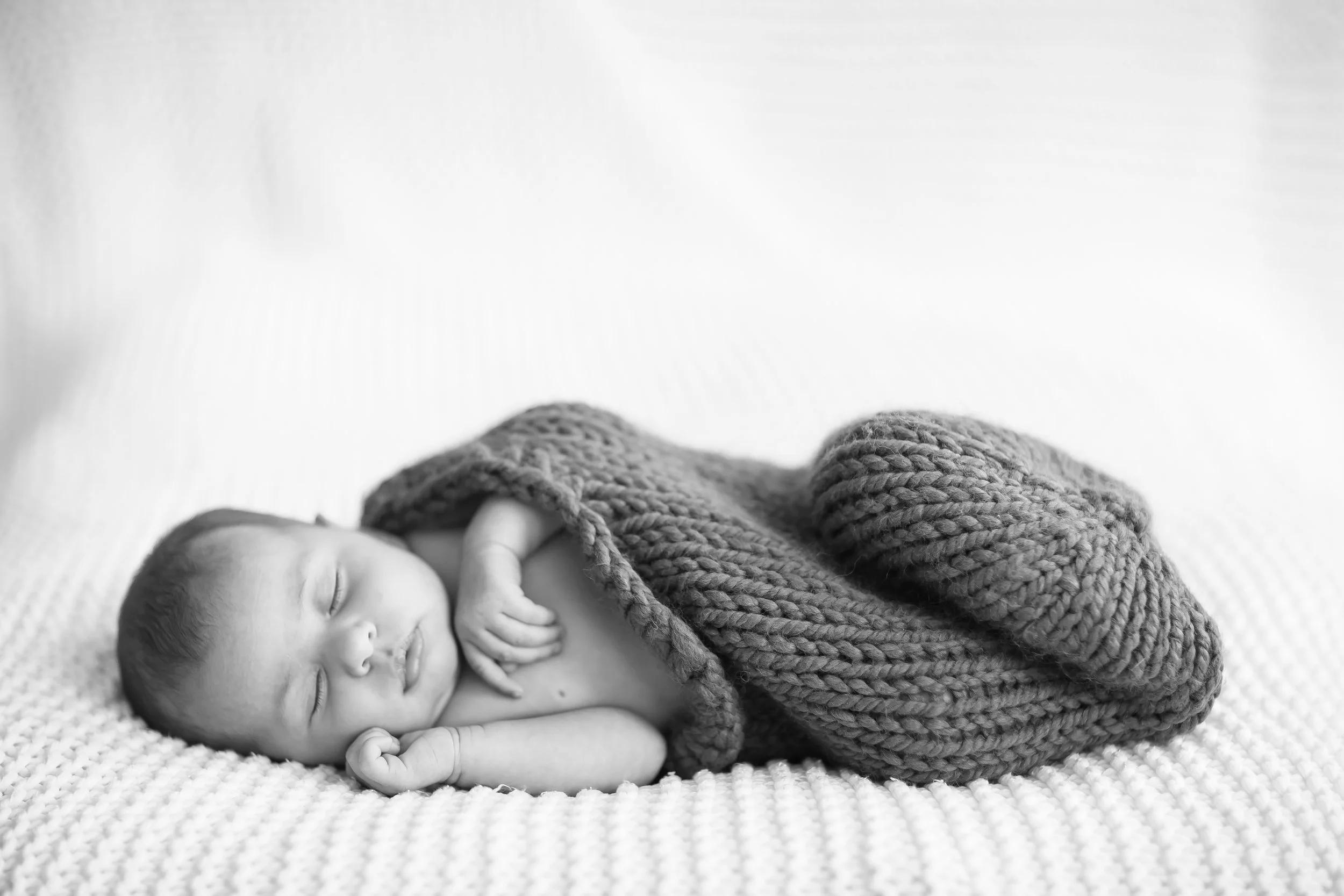 LITTLE ONES & NEWBORN PHOTOGRAPHY image 46