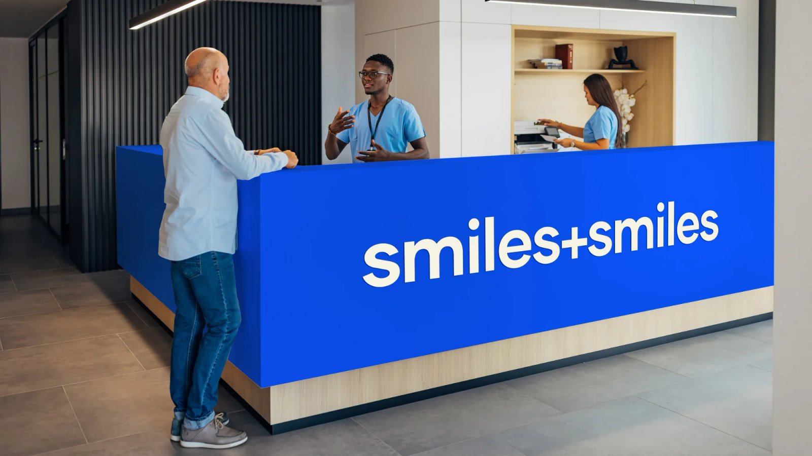 Smiles and Smiles brand identity image 2