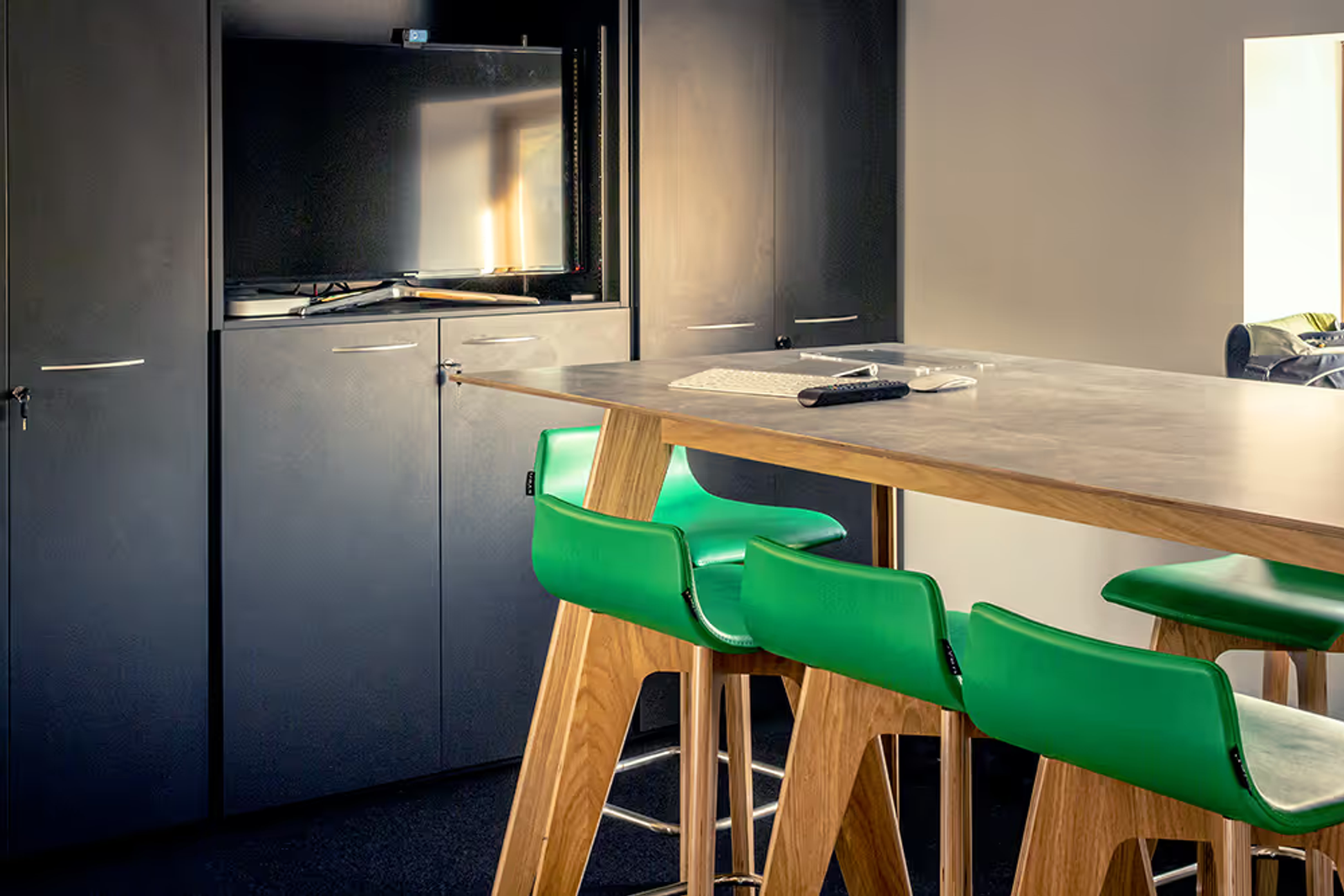 The interior of the Silverback® office