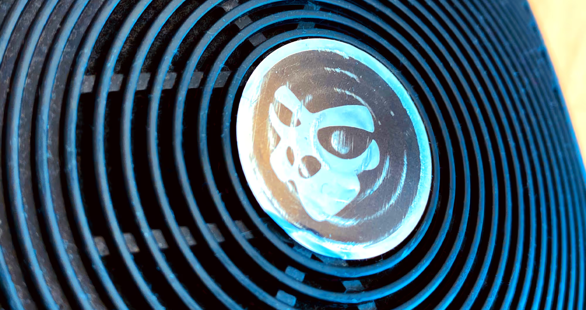 A speaker like grill with the old Silverback logo on it