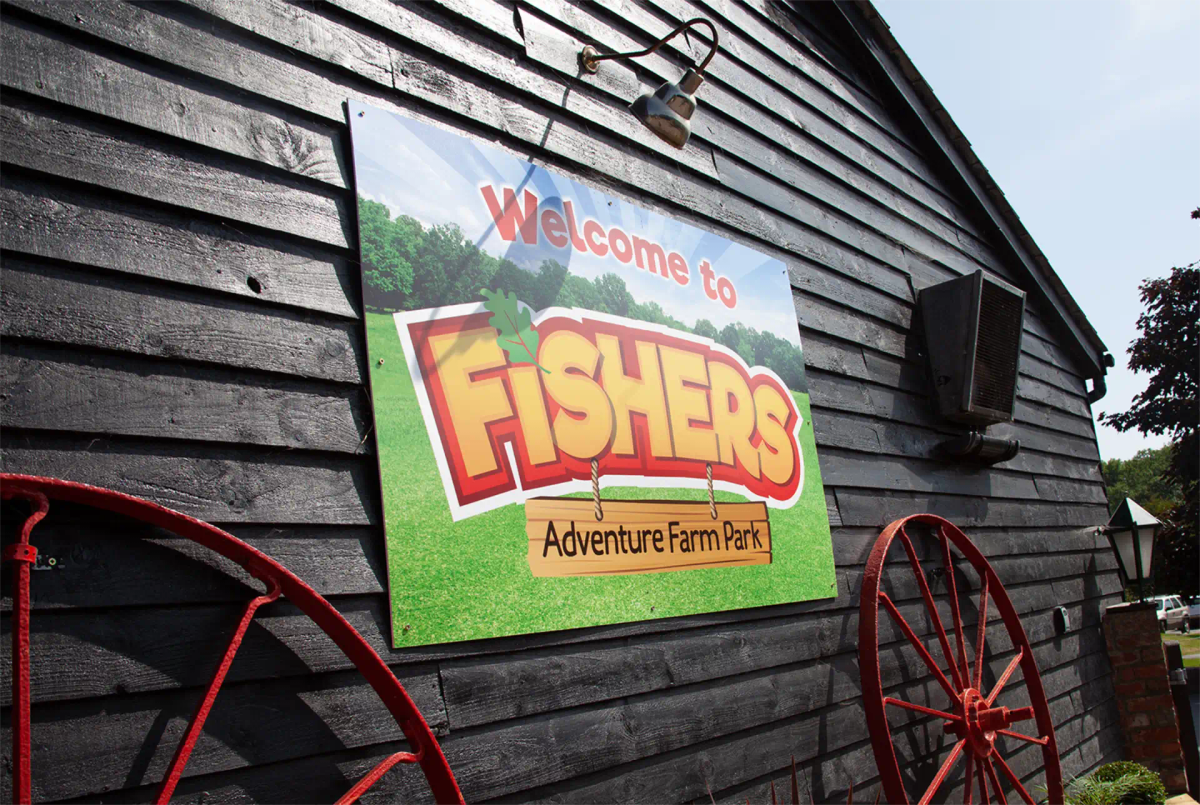 A welcome sign to Fishers Farm