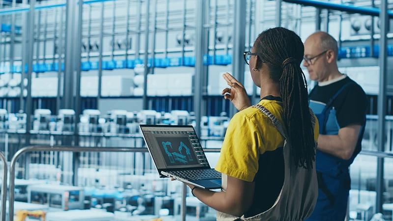 Enterprise Solutions Orchestrating Multiple AI Agents for End-to-End Supply Chain Automation