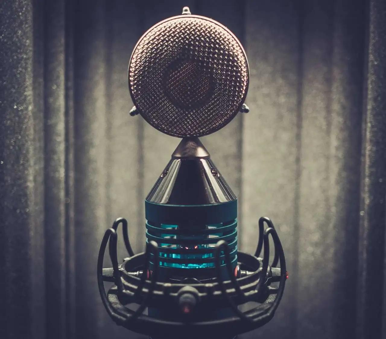 Building Smarter Multi-Agent Voice Systems for the Call Center