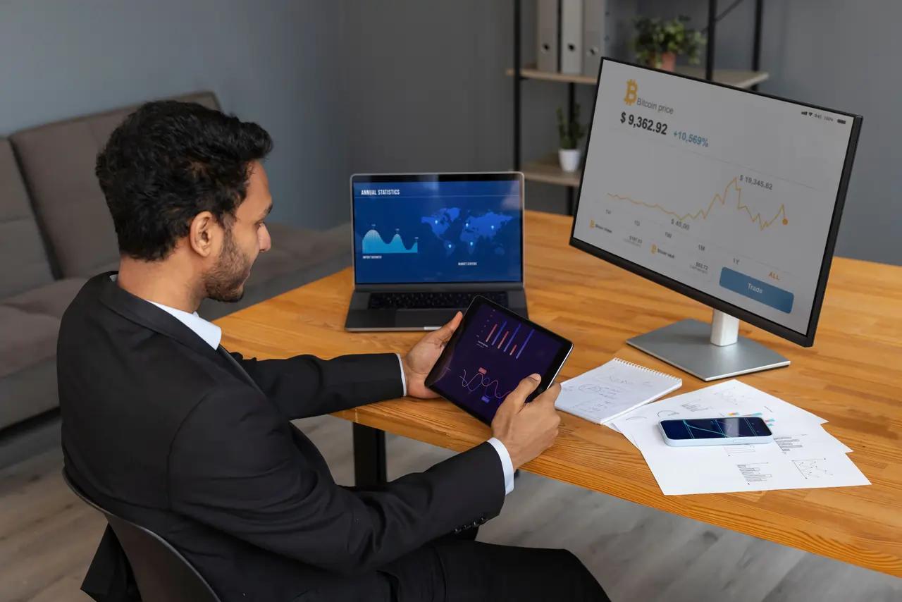 How Custom AI Agents Can Detect Fraud in Financial Transactions in Real Time