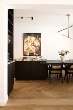 Missing alternative text