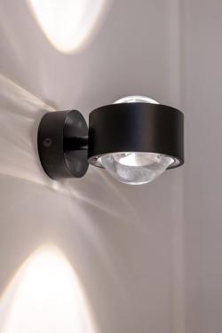 Missing alternative text