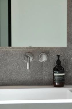 Missing alternative text