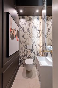 Missing alternative text