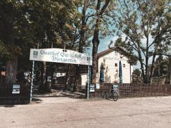 Missing alternative text