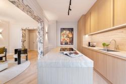 Missing alternative text