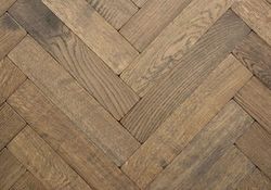 Missing alternative text