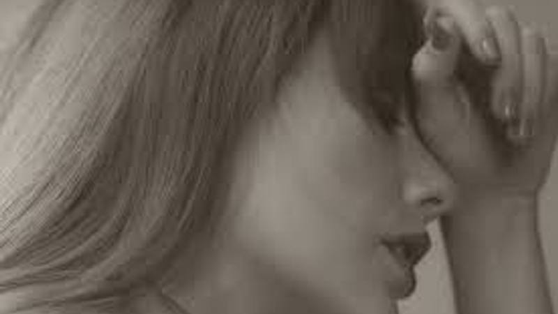 Taylor Swift teams up with Meta and TikTok to promote her new album