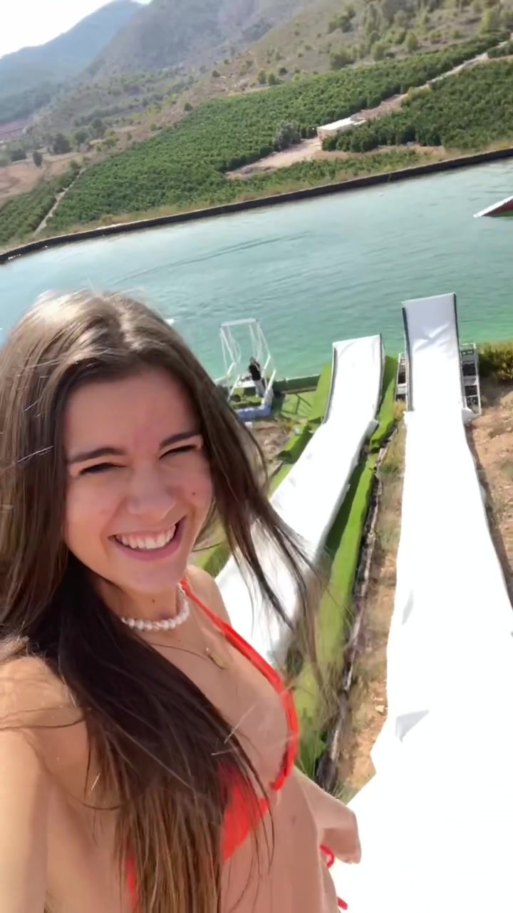 Mar Lucas: 😳😳😳😳 ¿Cuando creeis que tardé en tirarme? Etiquetad a quien creéis que no se atrevería