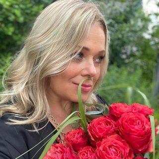 Karina Kipp, German cooking and comedy creator with 2,067,613 Instagram followers, 87.4% of them women