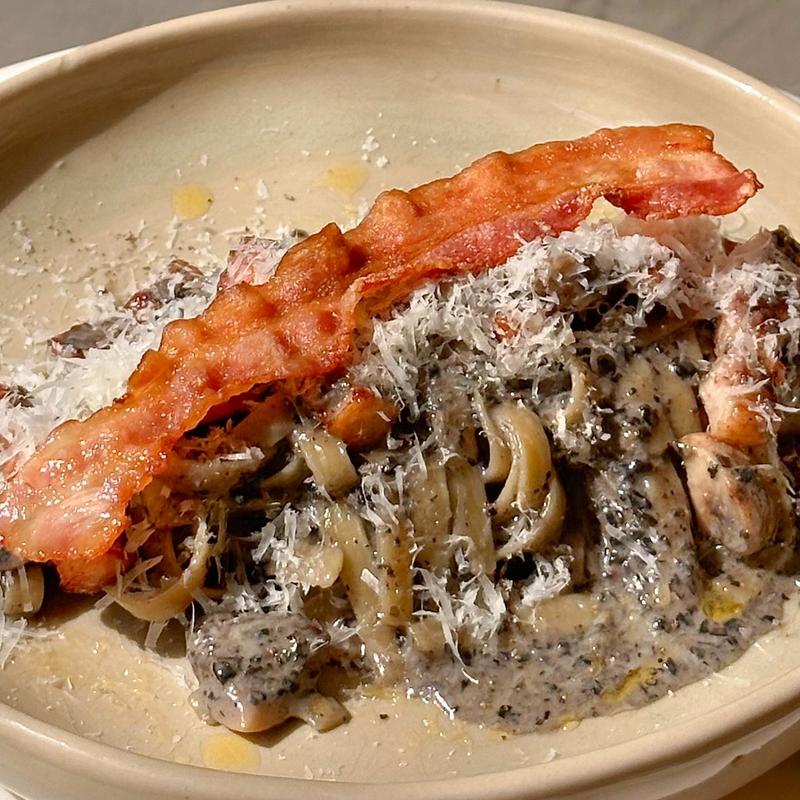 BLACK TRUFFLE ALFREDO