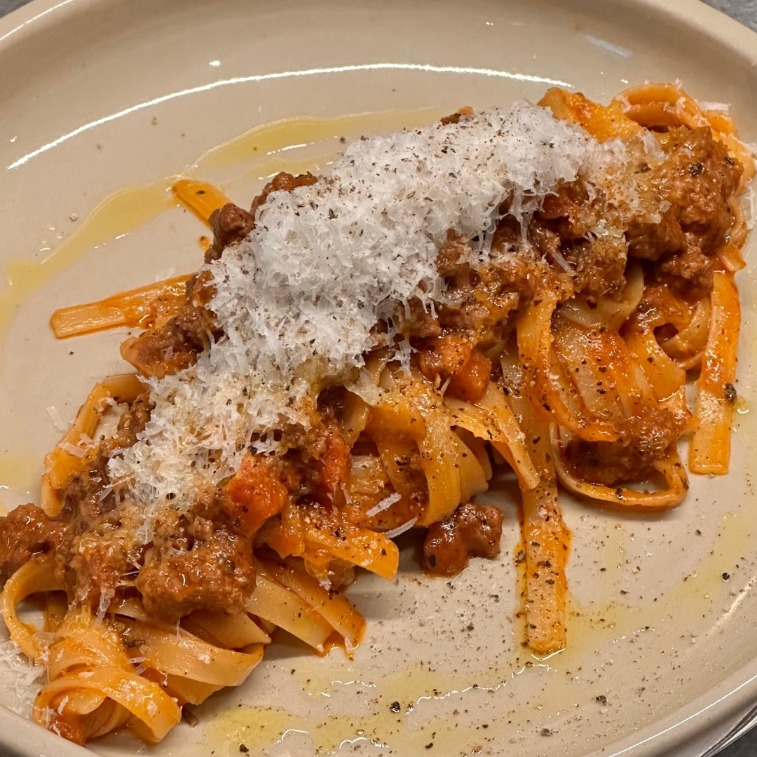 ANGUS BOLOGNESE