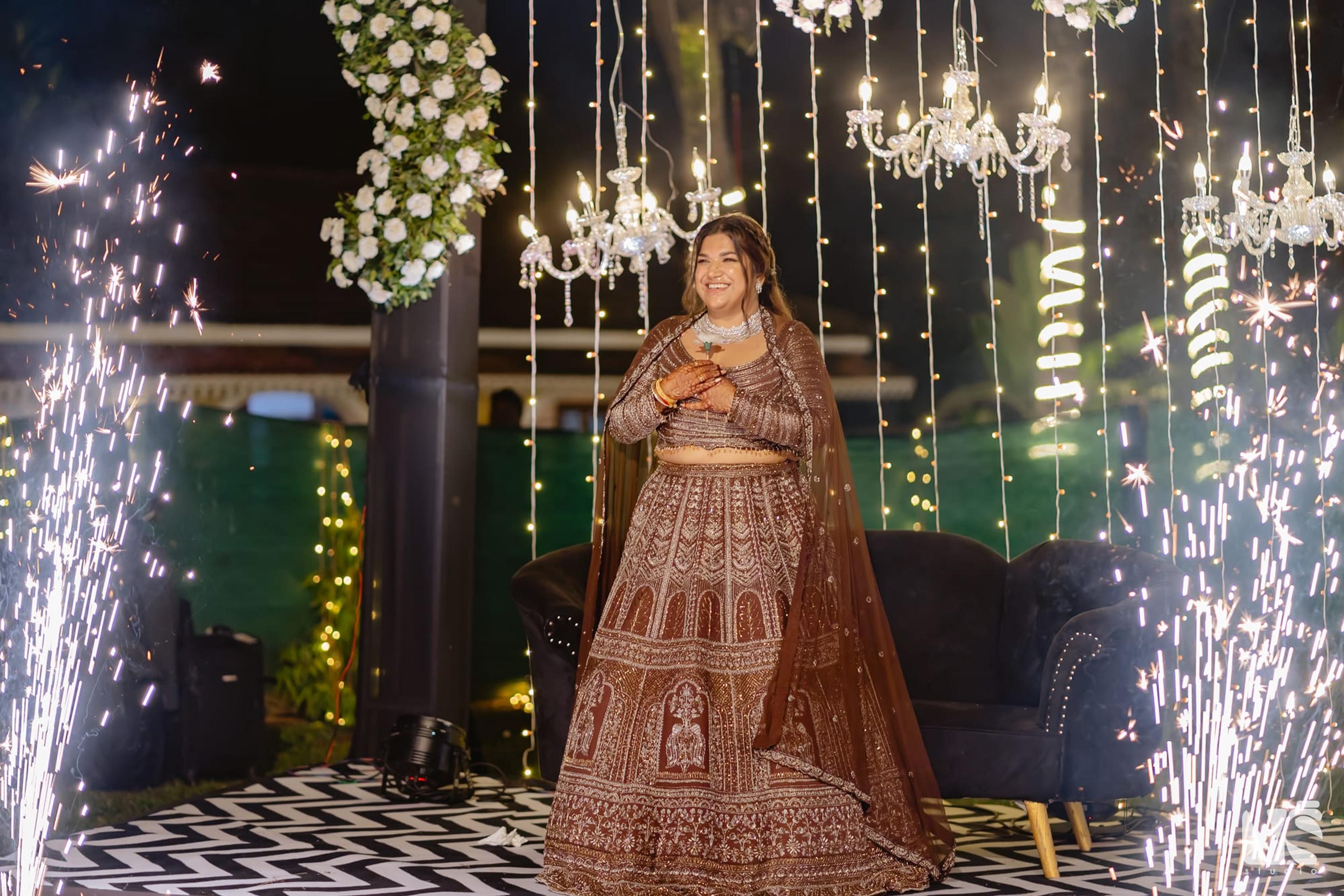 Nishant & Karniar, moment 11