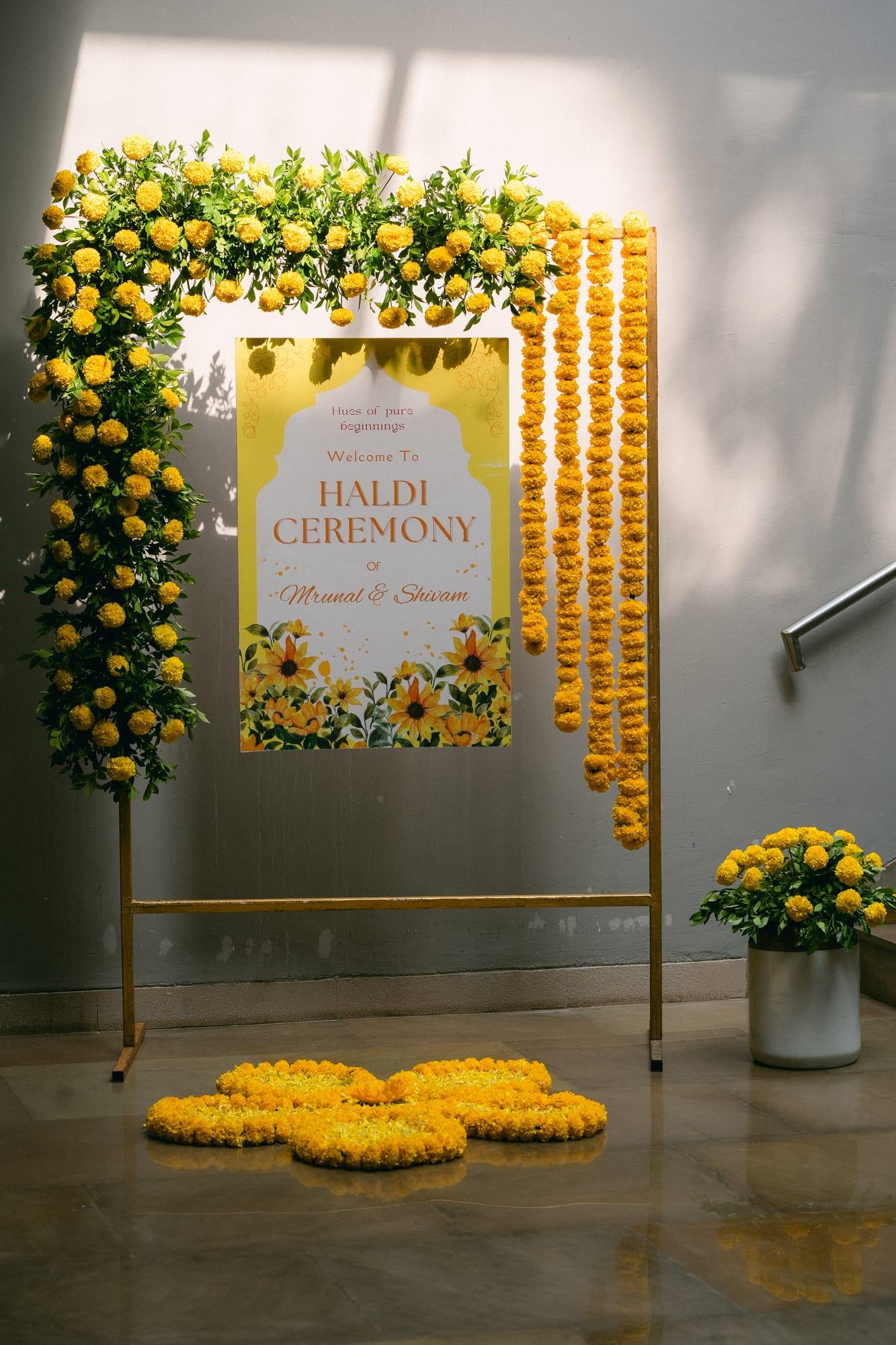 Shivam & Mrunal, moment 4