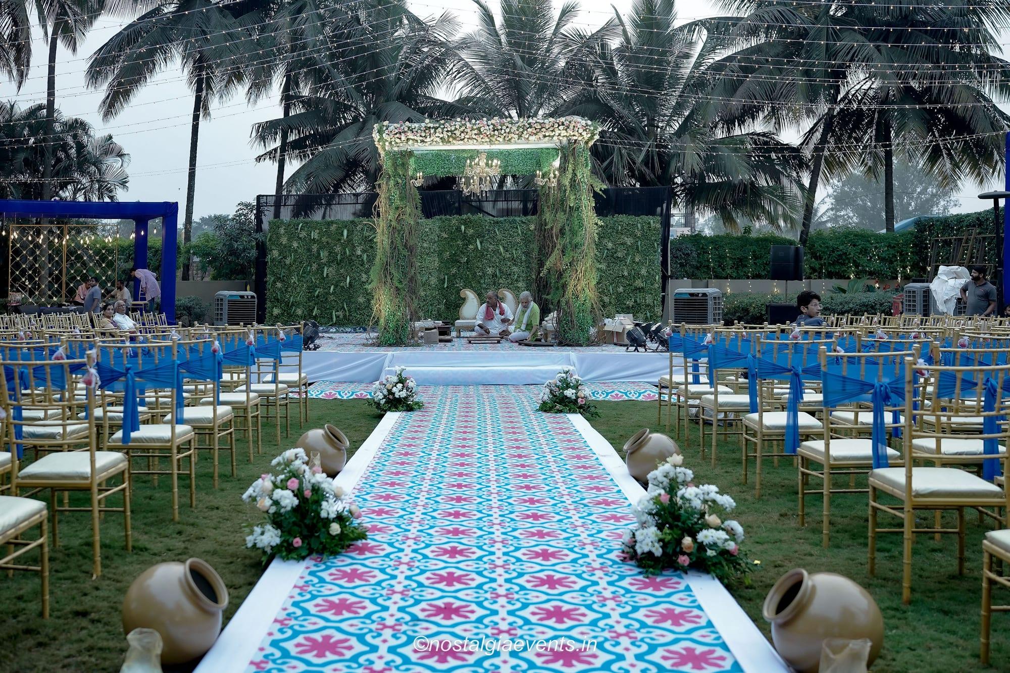 Devyani & Yasheel, moment 7