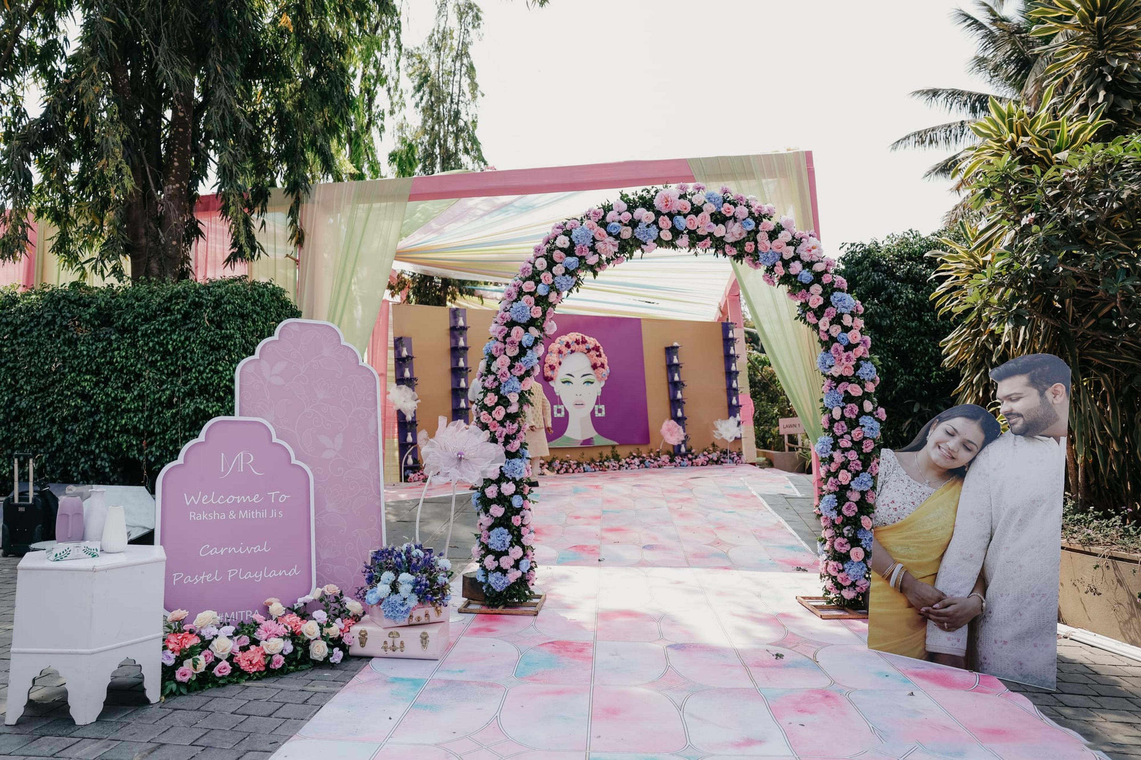 Raksha & Mithil, moment 6