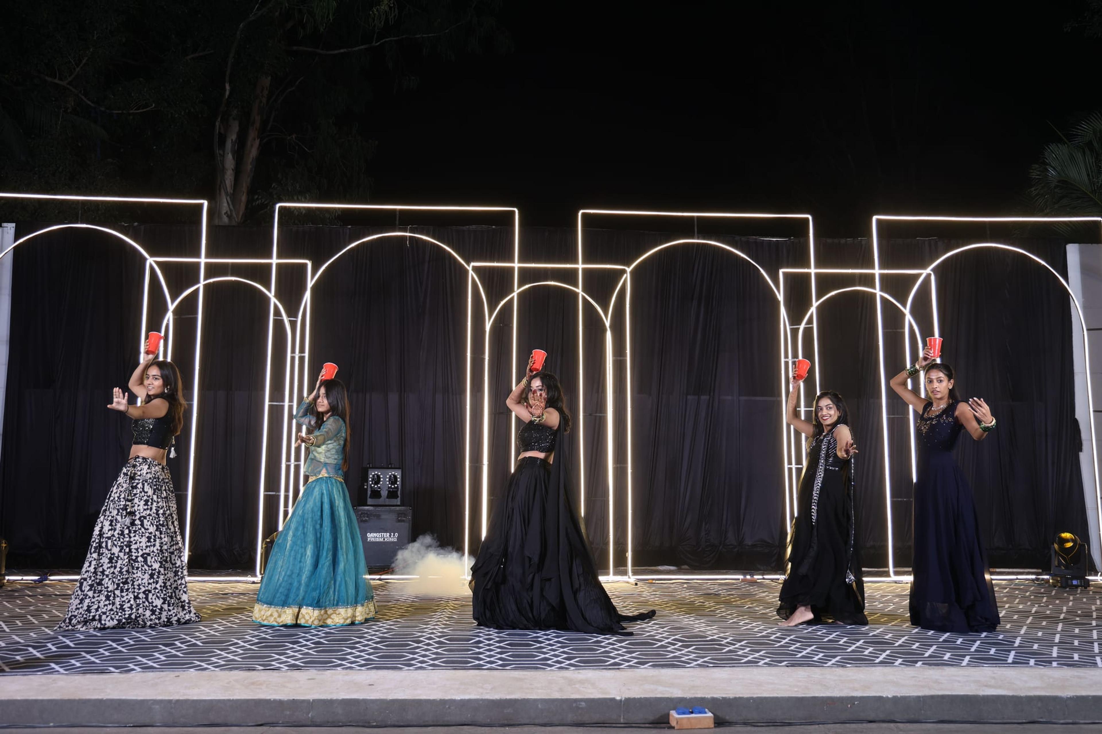 Supreet & Neha, moment 14