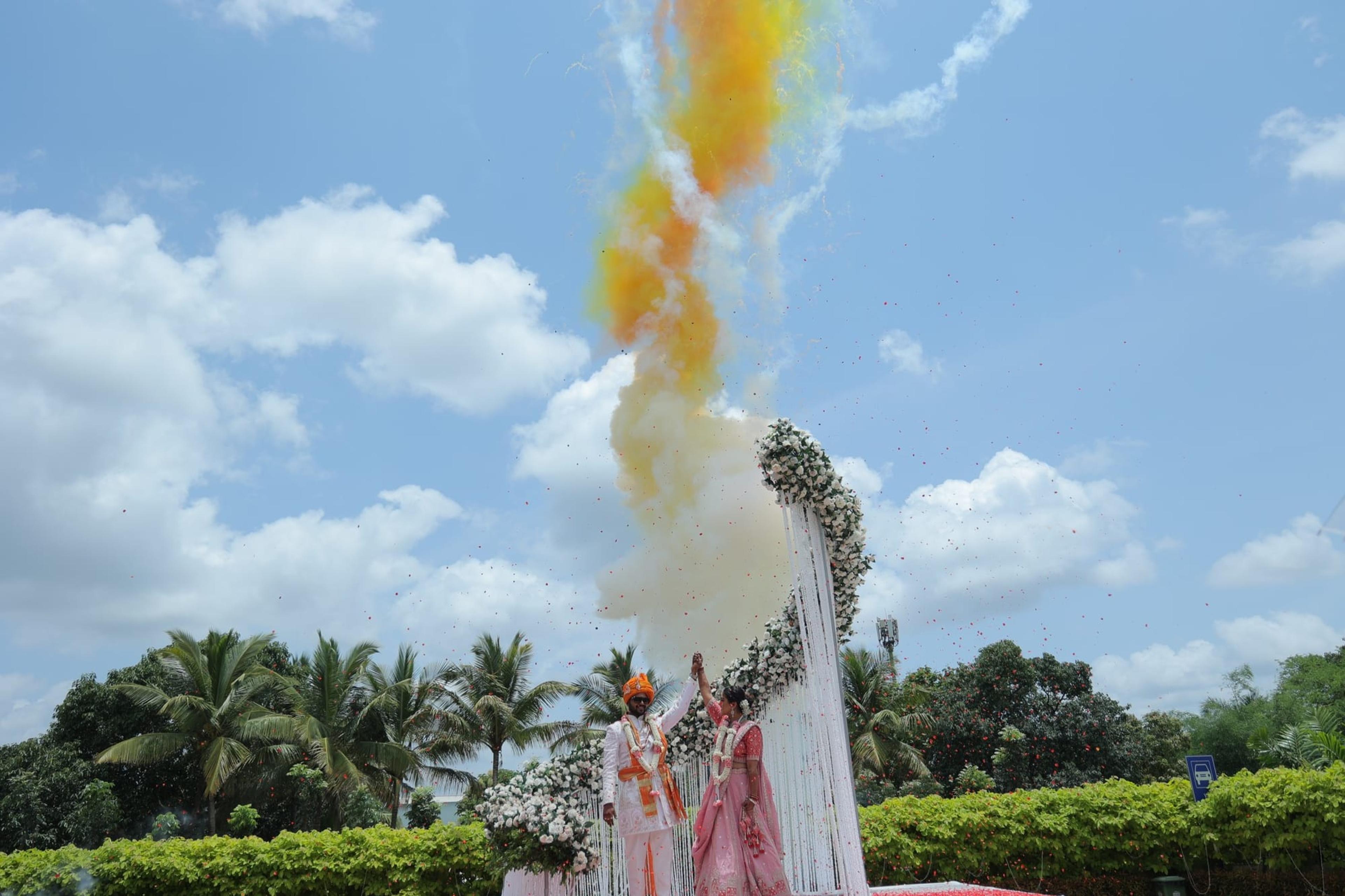 Darshna & Nitesh, moment 2