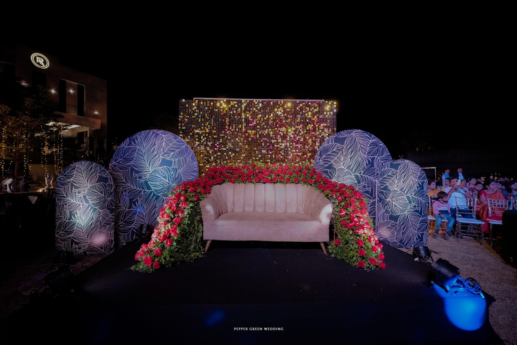 Shreyas & Saloni, moment 13