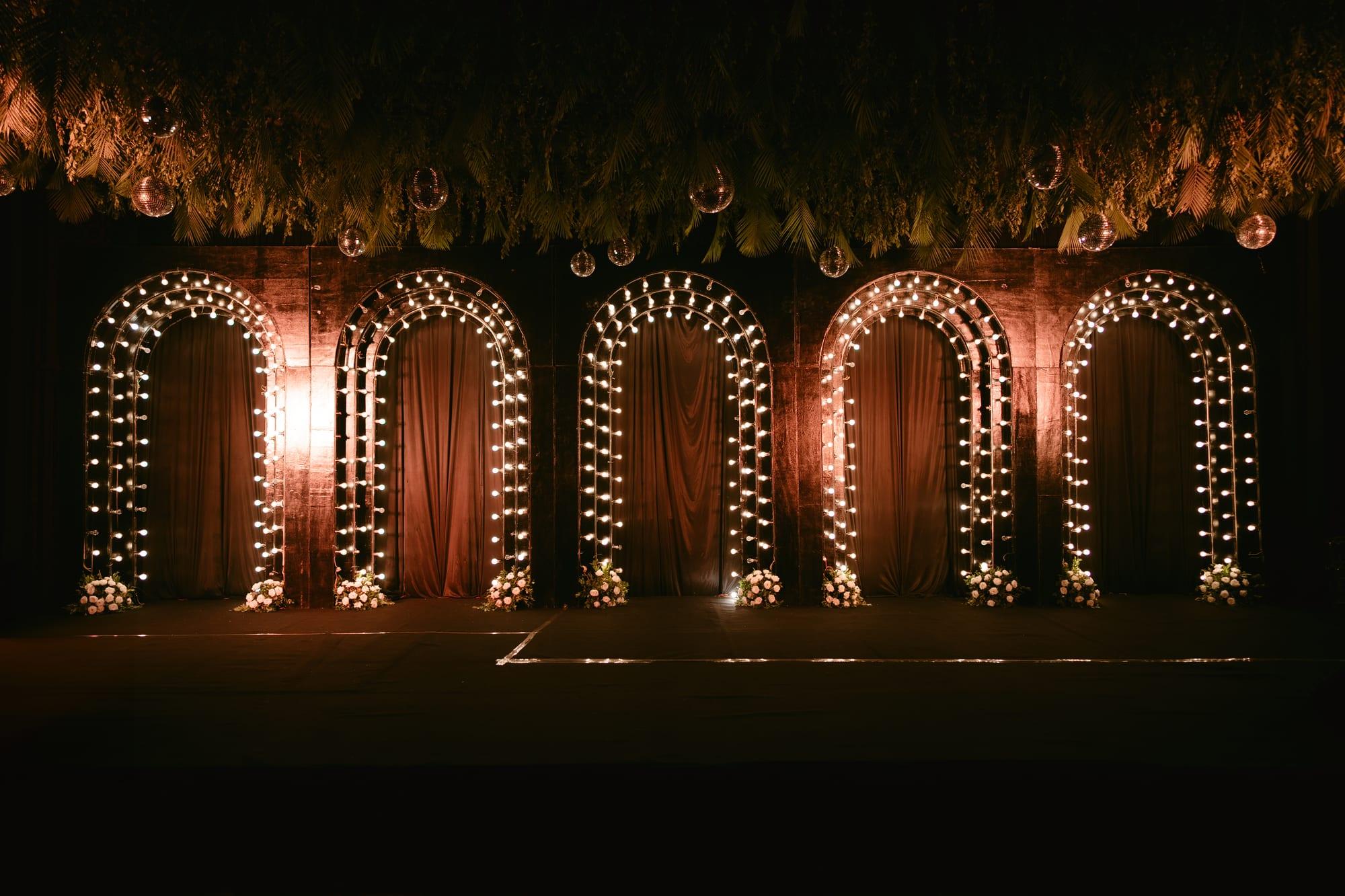 Shivam & Mrunal, moment 15