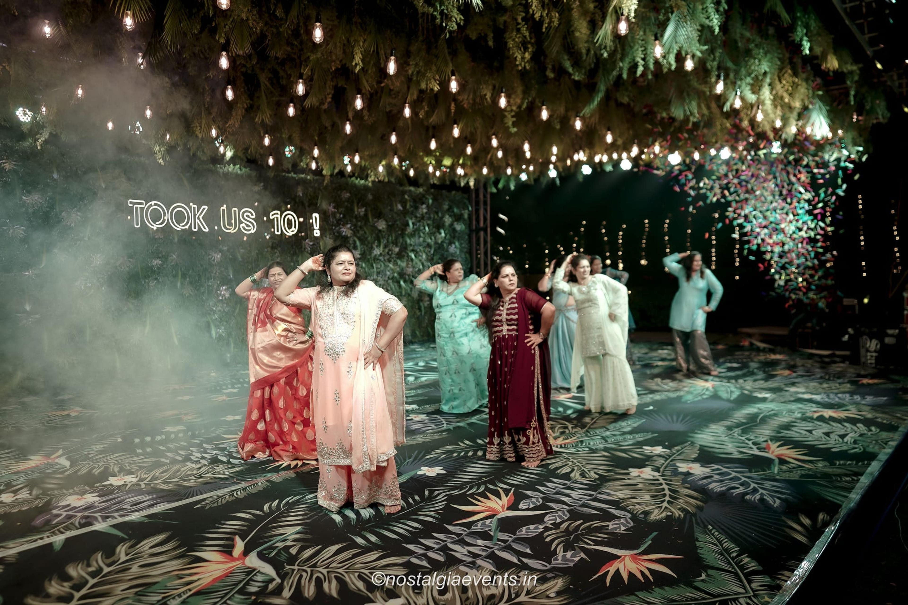 Devyani & Yasheel, moment 8