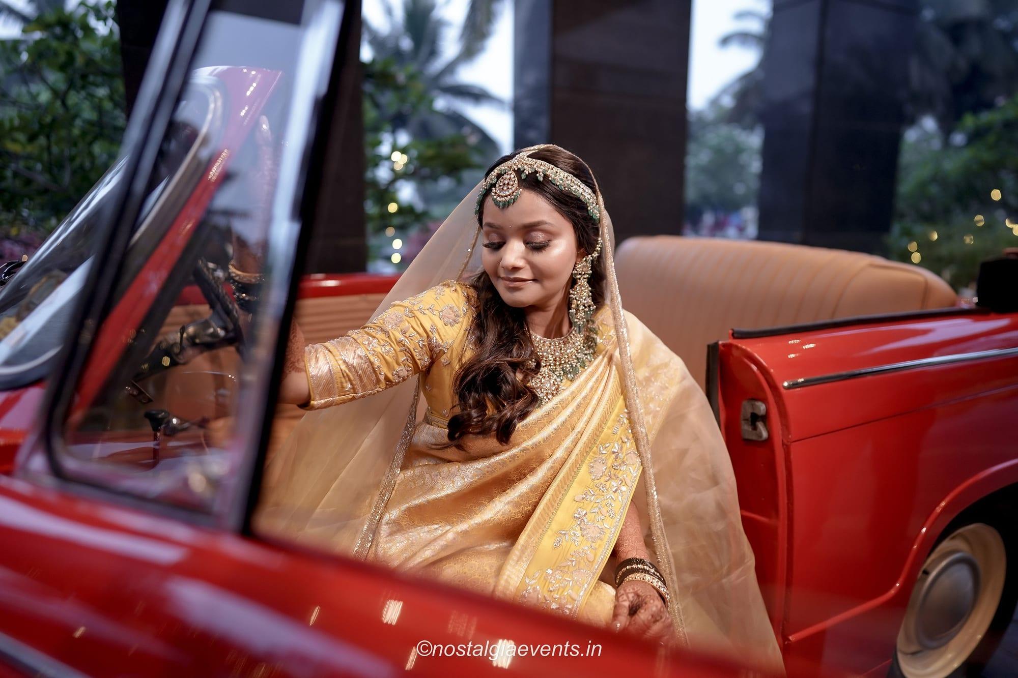 Devyani & Yasheel, moment 4