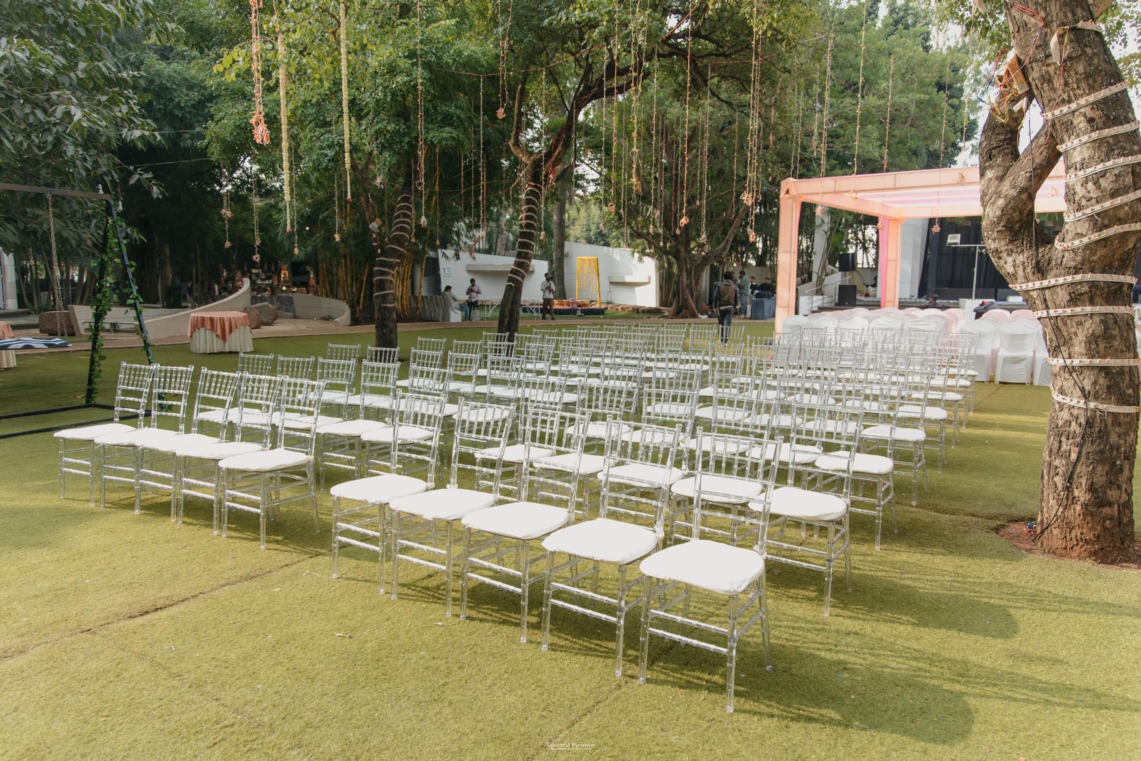 Sourabh & Kirti, moment 13