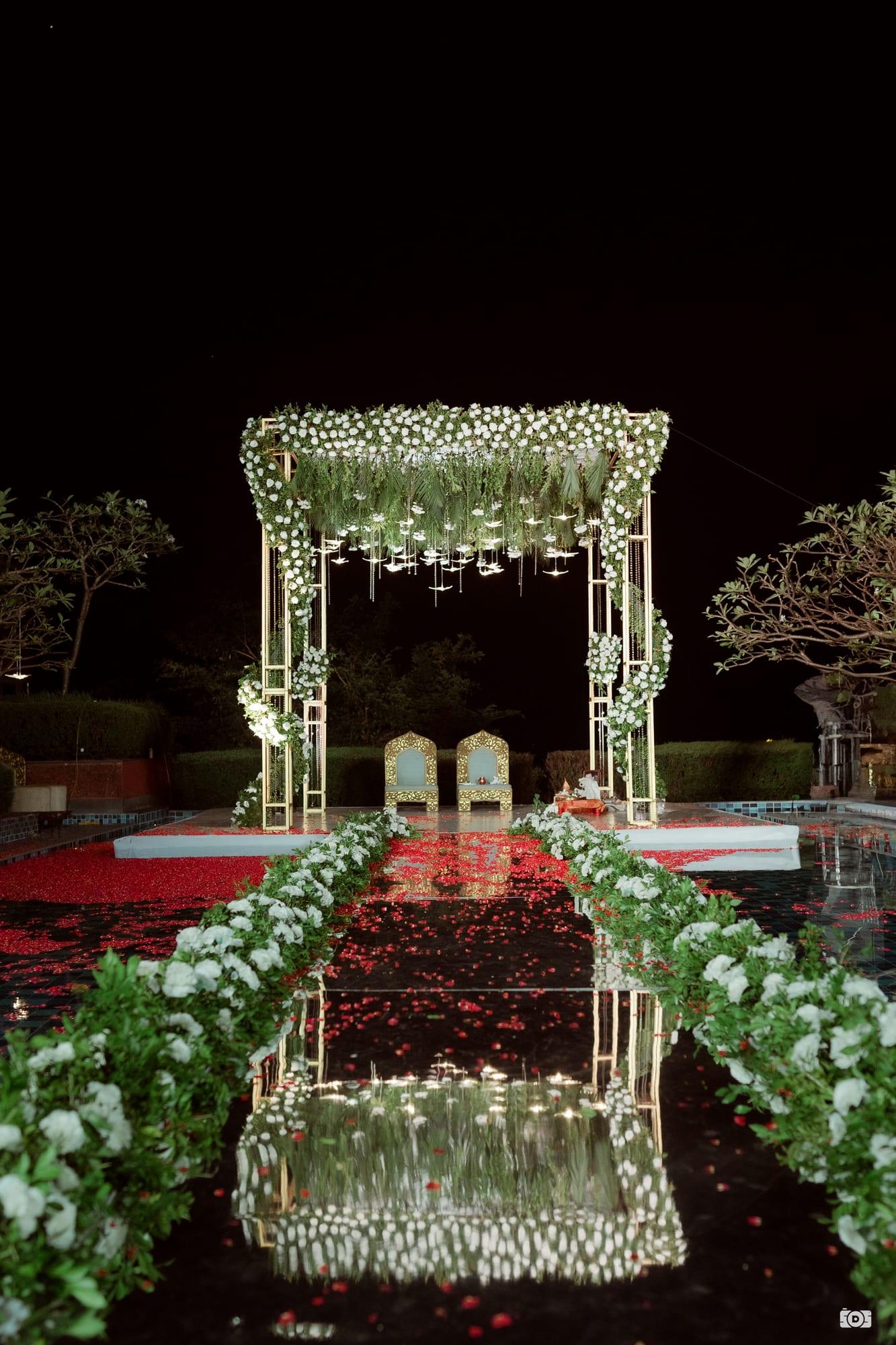 Shivam & Mrunal, moment 11