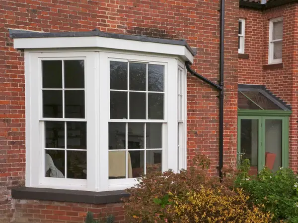 Sash Windows White Exterior 63 - Sash window in White