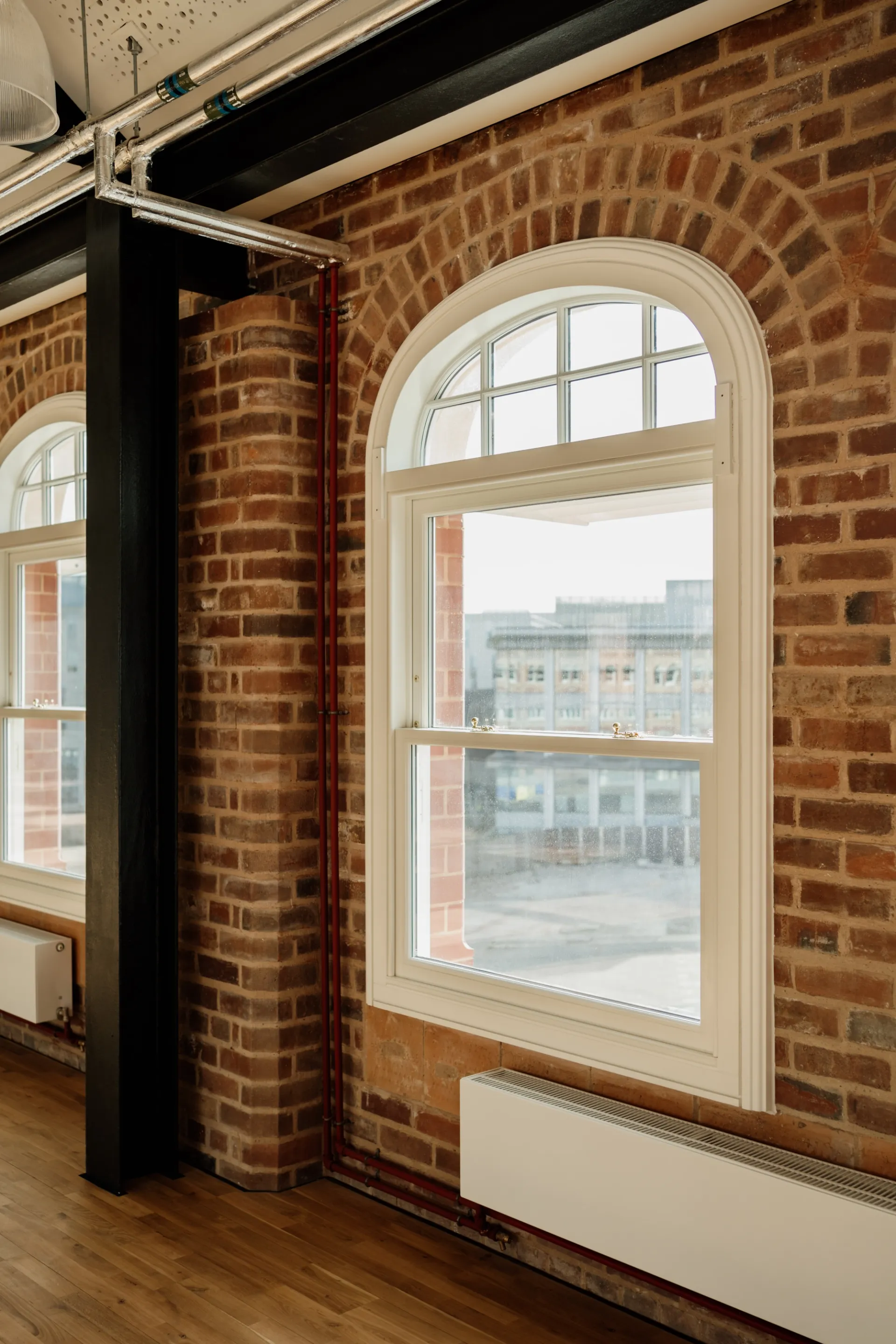 Sash Windows White Interior 8 - Sash window in White