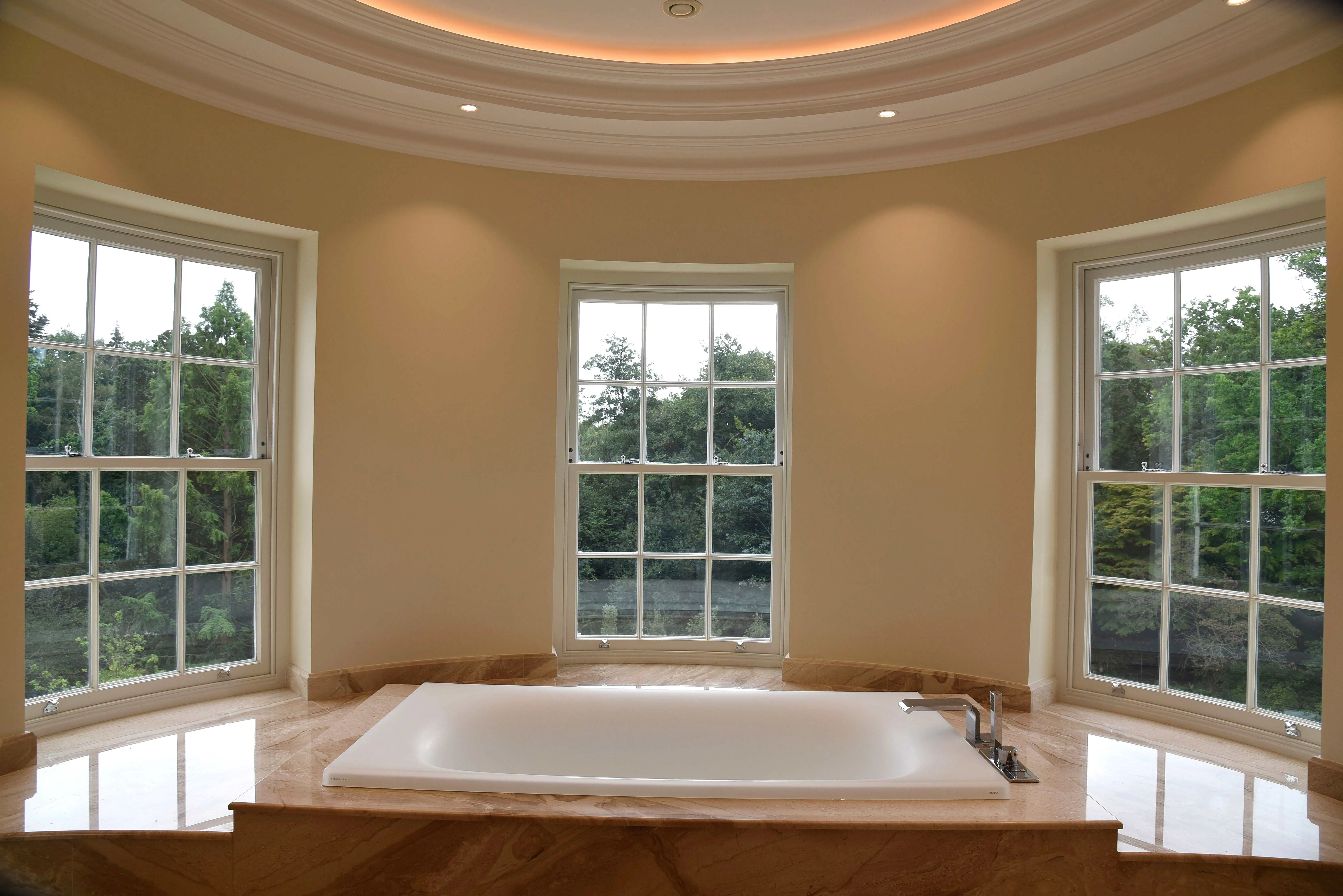 New build mansion on stunning Wentworth estate - 2
