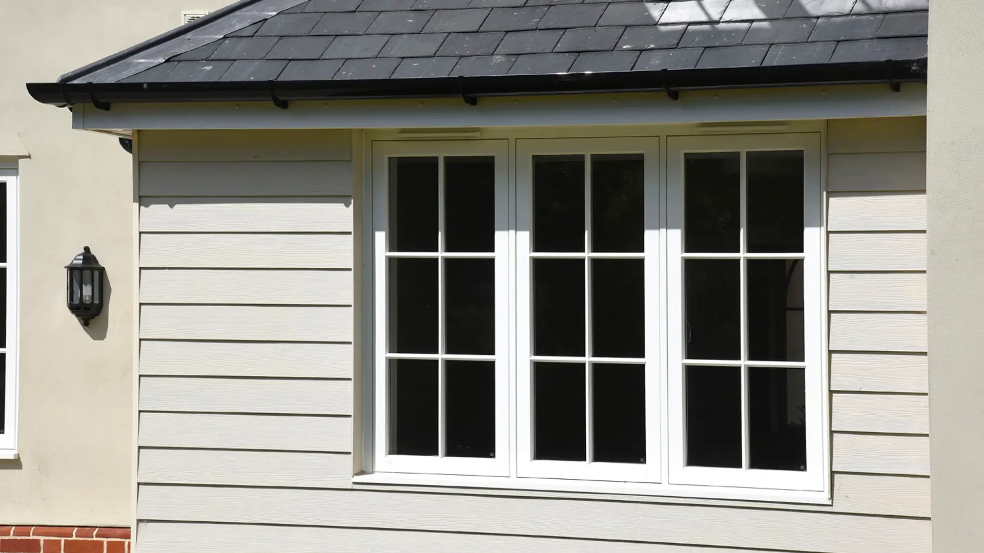 Casement Windows White Exterior 13 - Casement window in White