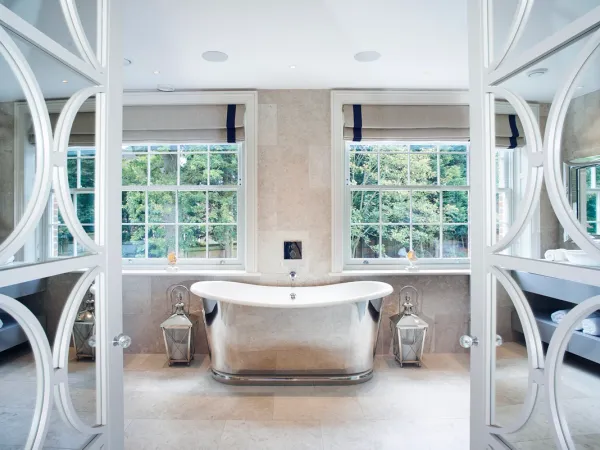 Sash Windows White Interior 7 - Sash window in White