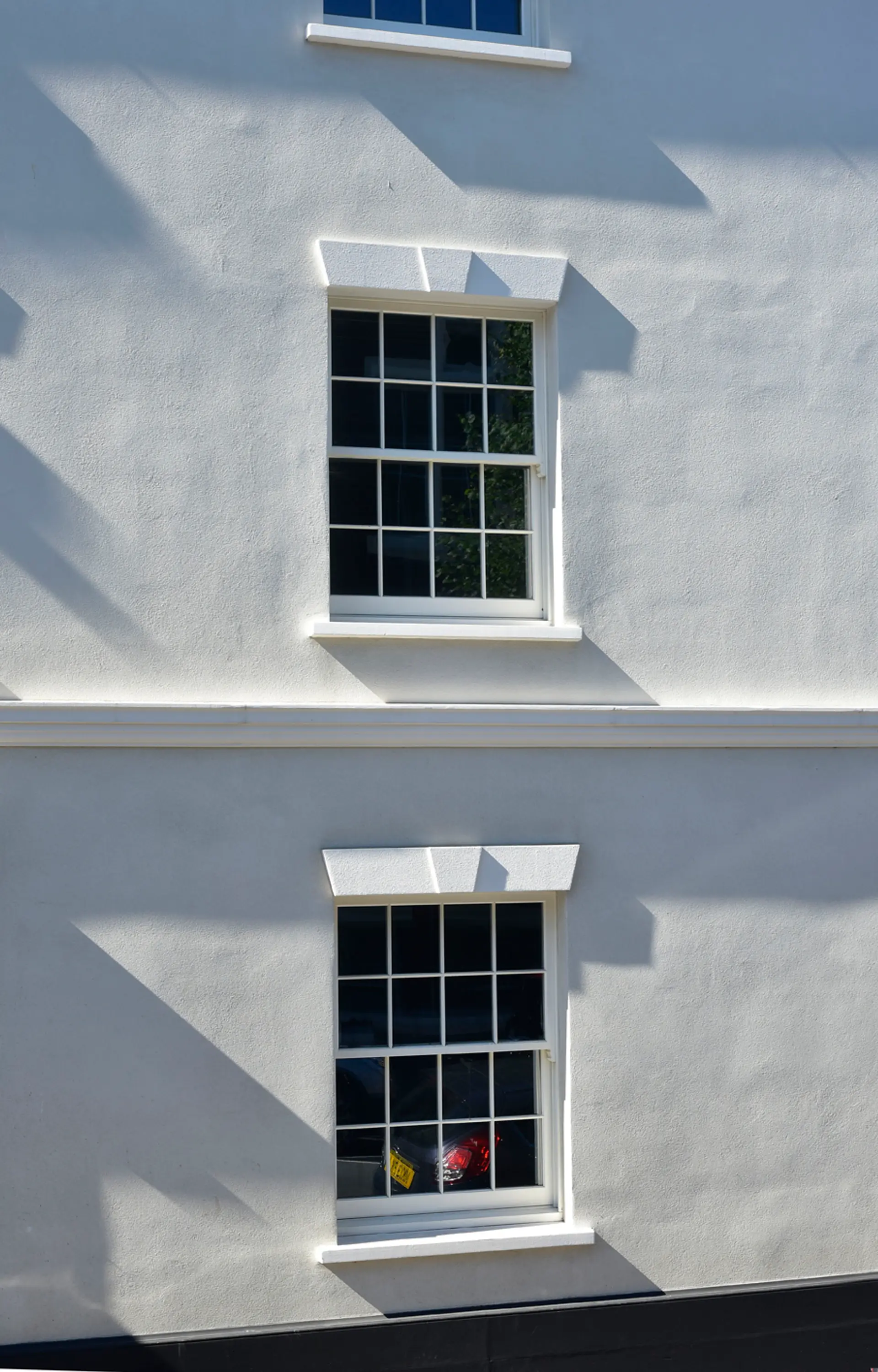 Sash Windows White Exterior 27 - Sash window in White