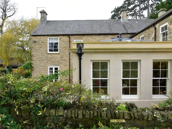 Sash Windows White Exterior 54 - Sash window in White
