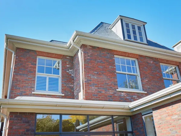 Sash Windows White Exterior 3 - Sash window in White