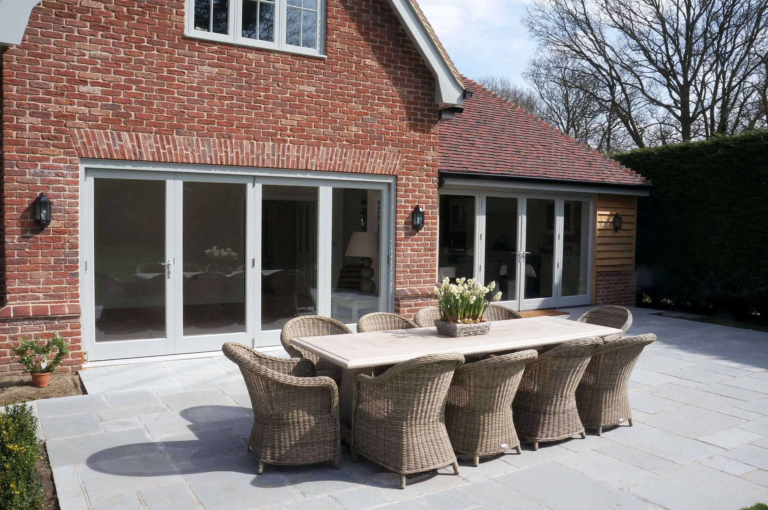 mumford-and-wood-timber-bifold-doors-from-the-conservation-range_12