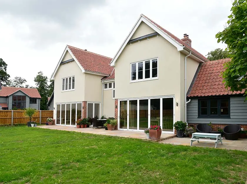 Rural Suffolk Homes Reflect Traditional Craftsmanship